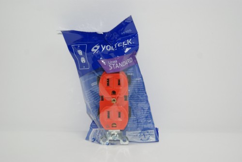 Contacto dúplex, tierra aislada, 15 A, linea standard 